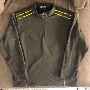 Olive Nike Golf 1/4 zip, pull-over